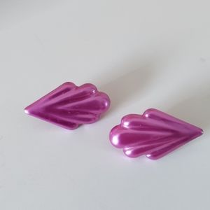 Fuchsia Arrowhead Earrings